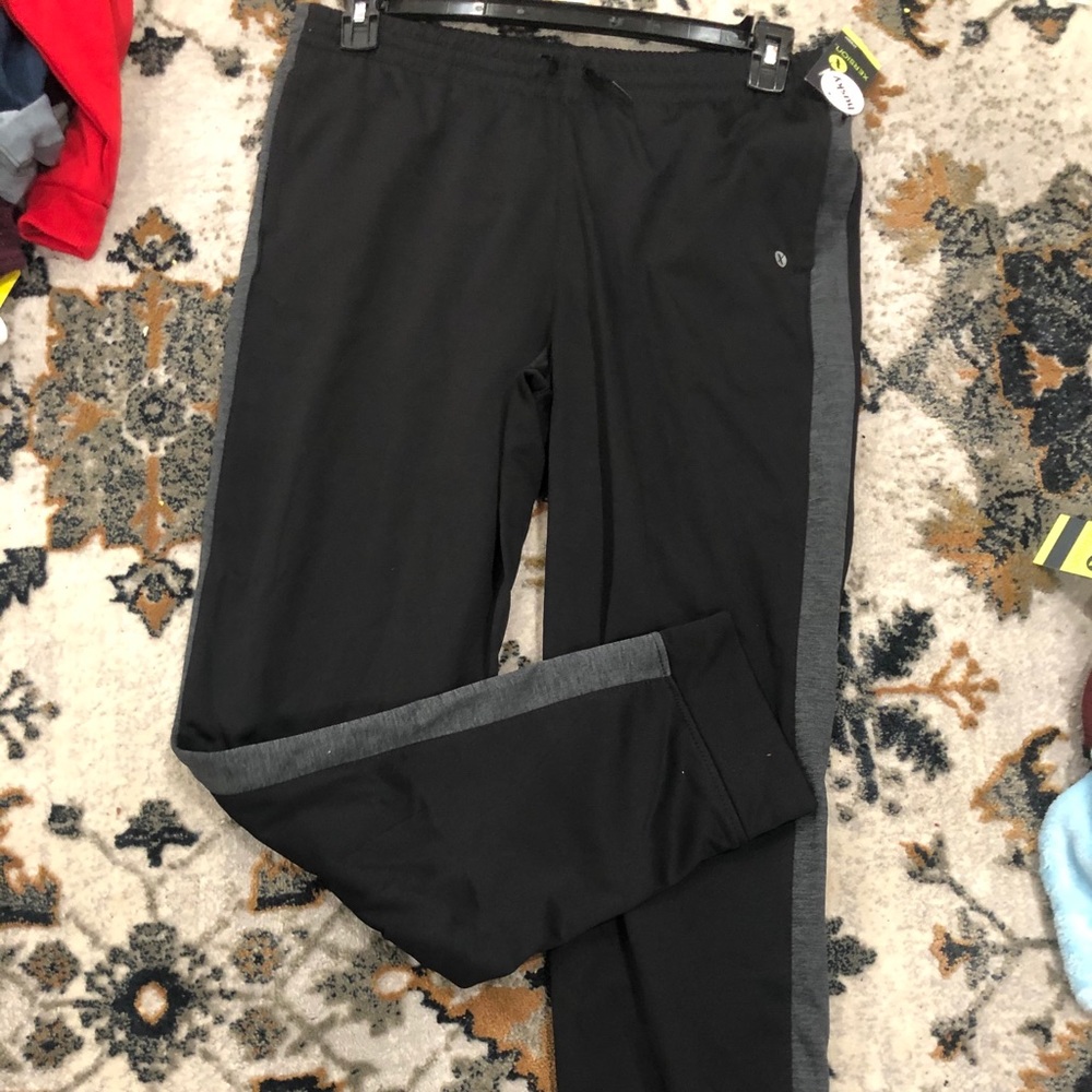 Xersion joggers!